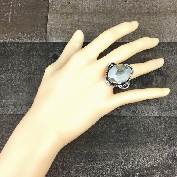 Solar Quartz Stone Ring Size 8.75 - Picture 4 of 9